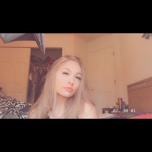 Meet your Posher, Hannah